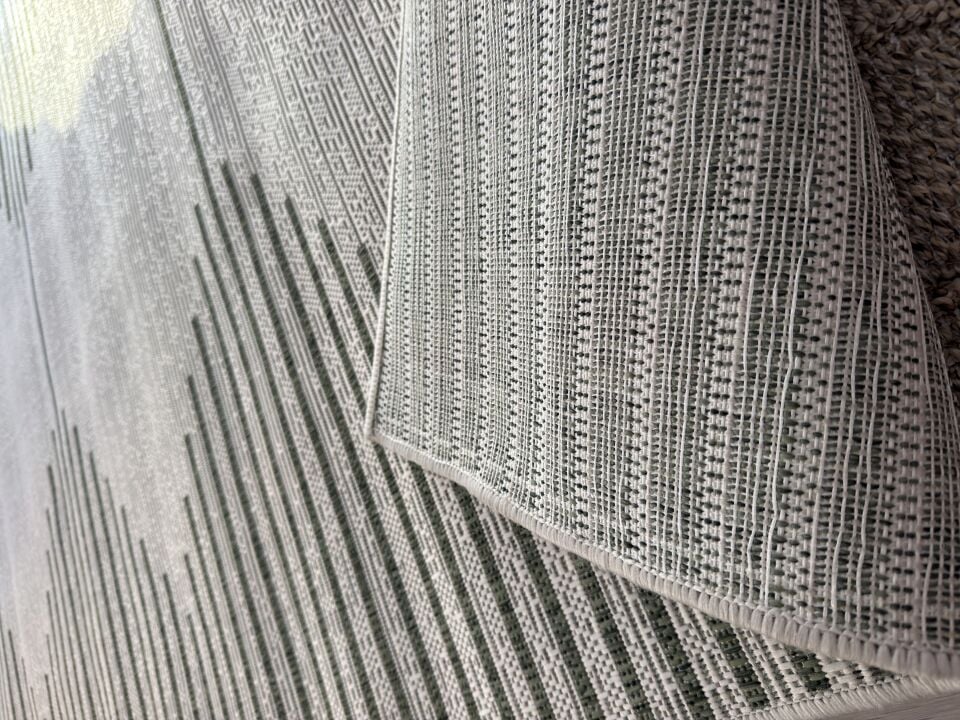 Muse Carpet Krem & Yeşil Geometrik Çizgili Düz Dokuma Halı